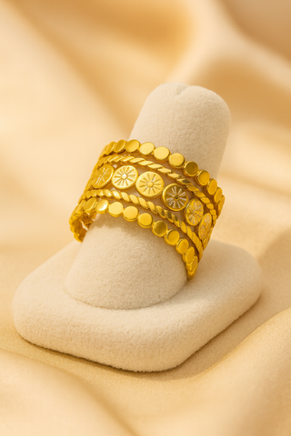 Anello Nefertiti Gold (Acciaio Inossidabile)